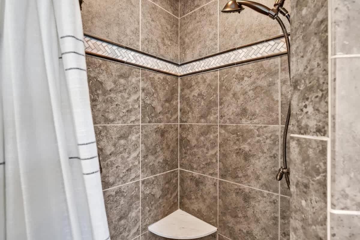 Heated Private Pool, Pond Views, Fishing, Mins To Carolina Beach Wilmington Exterior photo